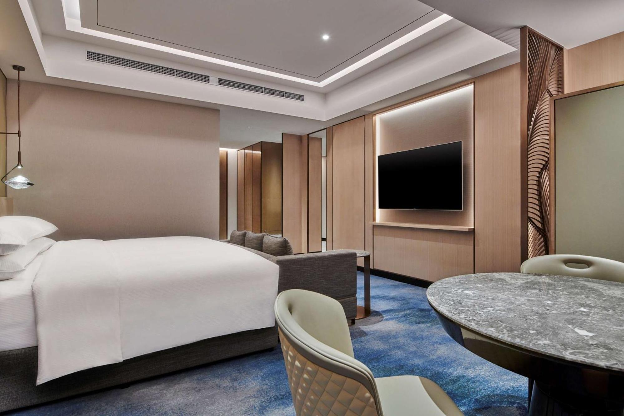 ホテル Hilton Yancheng 塩城 エクステリア 写真