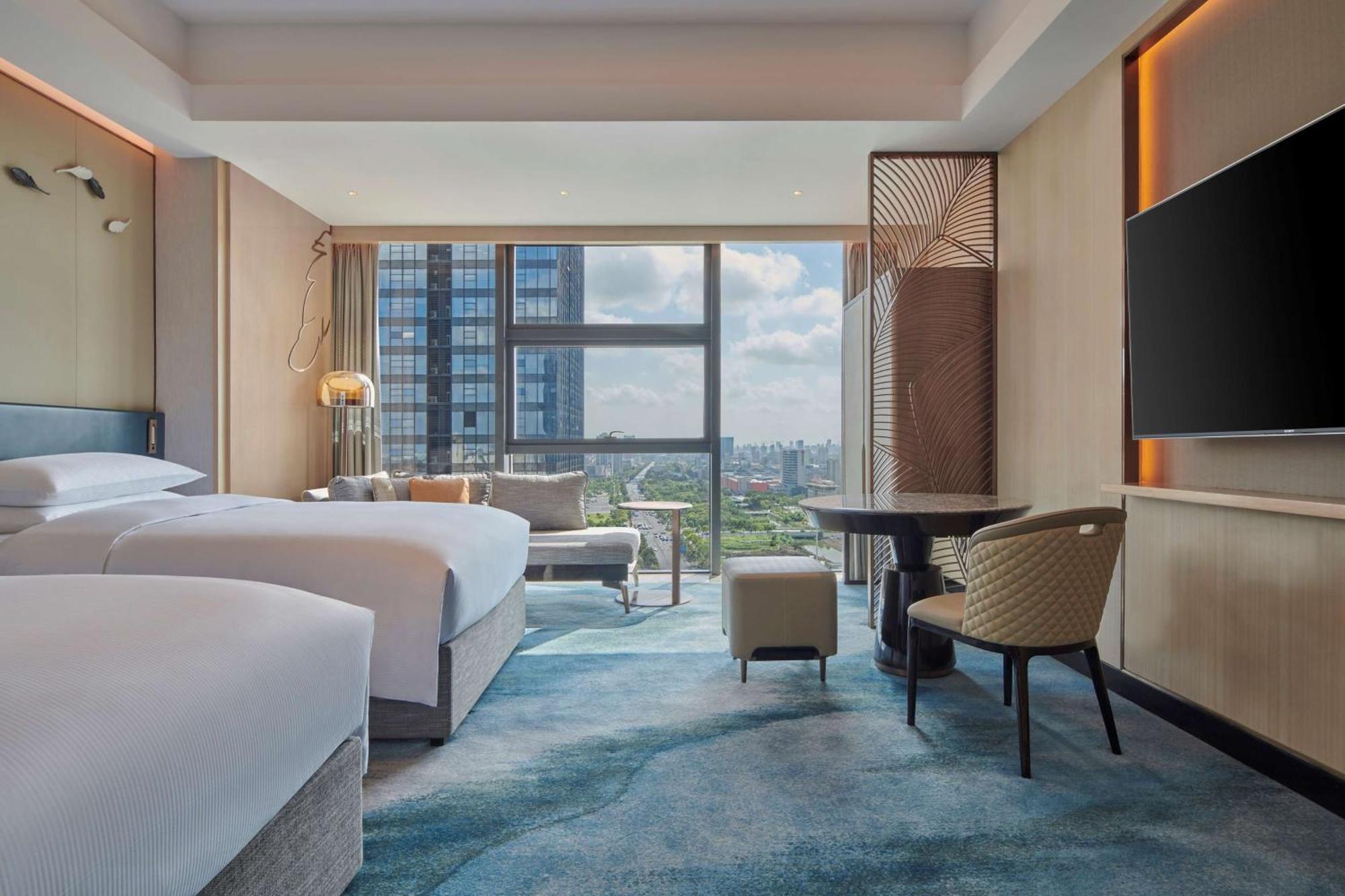 ホテル Hilton Yancheng 塩城 エクステリア 写真