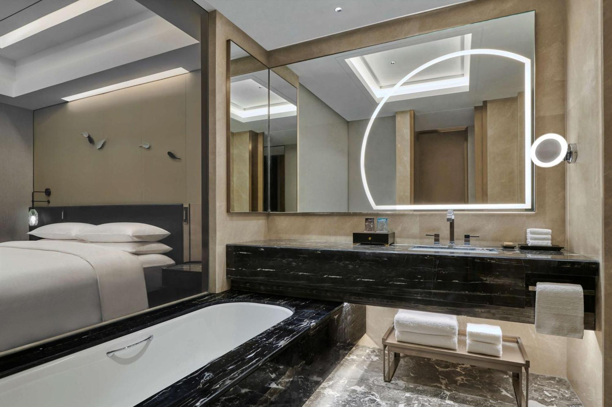 ホテル Hilton Yancheng 塩城 エクステリア 写真