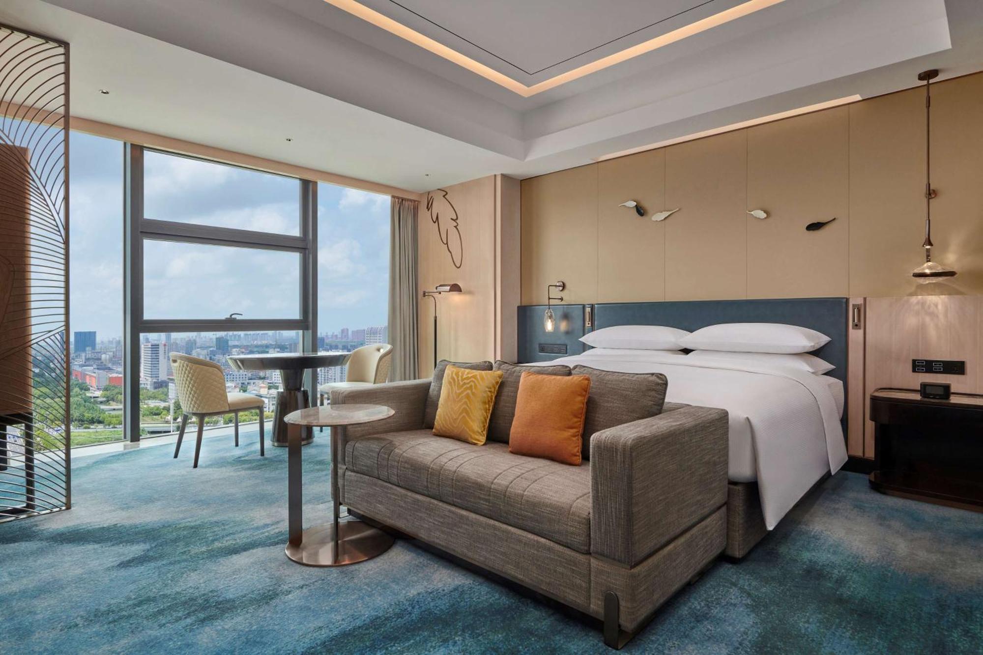 ホテル Hilton Yancheng 塩城 エクステリア 写真