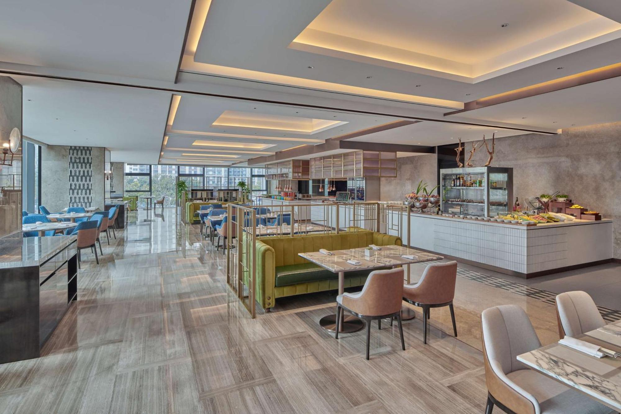 ホテル Hilton Yancheng 塩城 エクステリア 写真